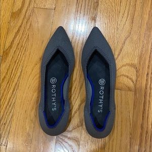 Size 8 pointy toe rothys. LIKE NEW